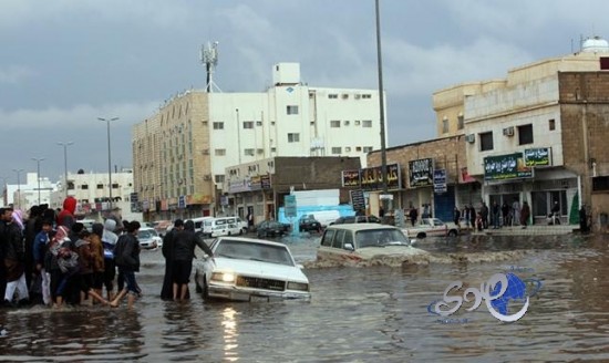 صيانة 300 منزل تضررت من سيول تبوك
