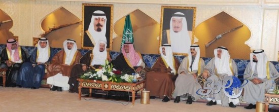 سمو الأمير مقرن بن عبدالعزيز يستقبل رئيس مجلس الأمة الكويتي
