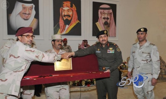 قيادة المنطقة الشمالية الغربية تقيم حفل تكريم لقائد القوات البرية