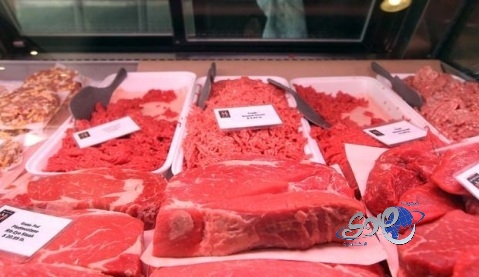 أمانة المدينة تضبط لحوماً مجهولة المصدر بمستودع مخالف