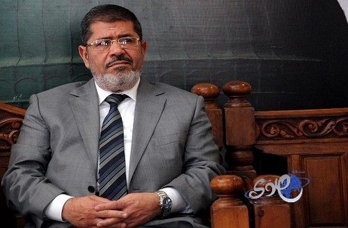 والدة ناشط مصري نُزعت أمعائه: ”ندمانة إني اديت صوتي لمرسي”