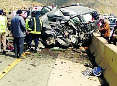 5 وفيات وإصابات في حادث مروّع بطريق الباحة &#8211; الطائف السياحي