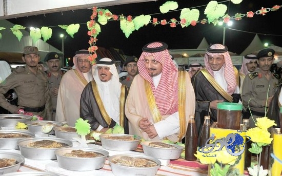 الأمير فيصل بن خالد يدشن عدداً من المشروعات التنموية في محافظة محايل عسير