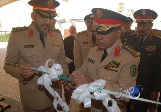 رئيس هيئة الأركان العامة يفتتح صالة كبار الشخصيات بنادي ضباط القوات المسلحة