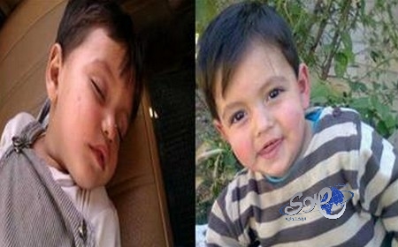 بالفيديو ..طفل السنتين مات أمام باب المستشفى بسبب النقود