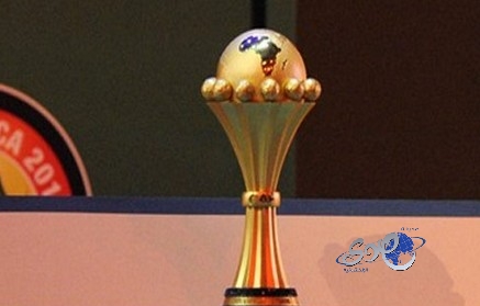 مطار القاهرة يمنع تهريب “كأس أمم أفريقيا” إلى الدوحة