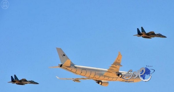 سمو نائب وزير الدفاع يدشن طائرة 600-TRA72 (صور)