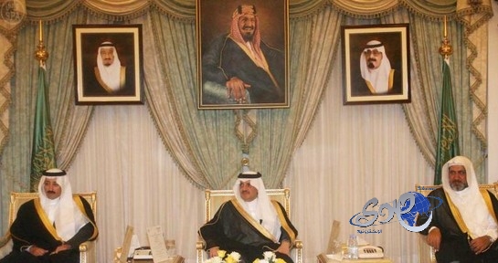 أمير المنطقة الشرقية يستقبل أهالي الاحساء