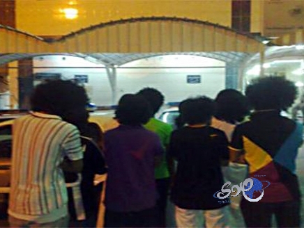 القبض على 100 شاب يتراقصون أمام “الجمجوم” بجدة