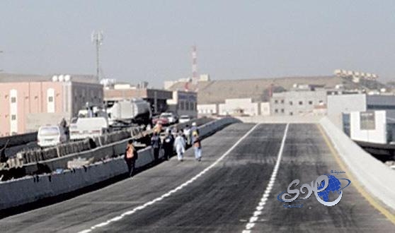 افتتاح المسار الثاني لجسر الموظفين بعسير