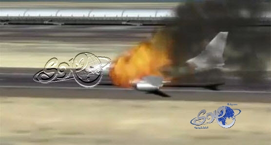 بالفيديو : أرتطام طائرة إيرانية بمدرج مطار دمشق الدولي‬‎
