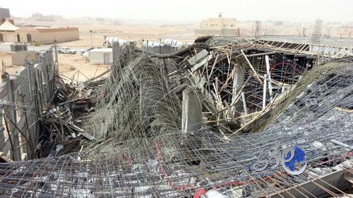 بالصور..إصابة 5 عمال في انهيار سقف مسجد بنمار الرياض اليوم