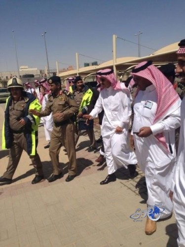 بالصور..الدفاع المدني يسيطر على حريق بجامعة الأميرة نورة ..وأمير الرياض يتفقد الموقع