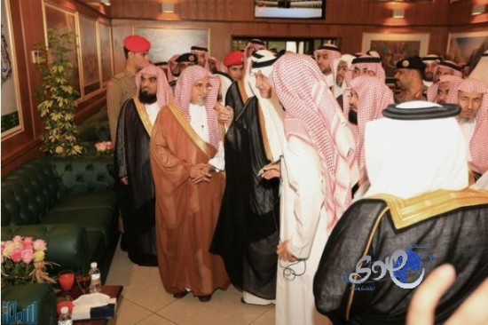 أمير مكة يدشن معرض مشروع توسعة صحن المطاف