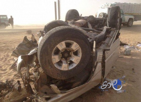 حادث مروري يقضي على 5 أشخاص ويصيب 10 آخرين