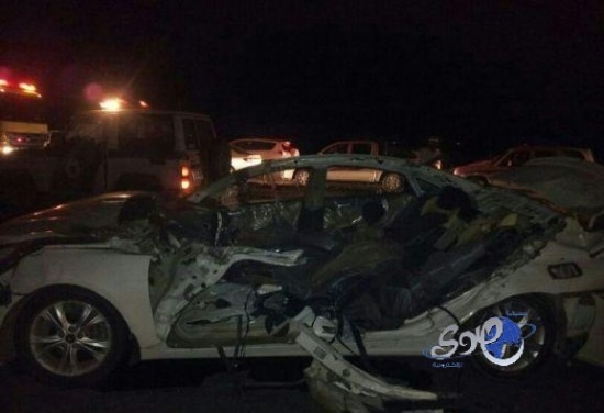 حادث مروري شنيع على طريق أبو عريش يشل حركة السير