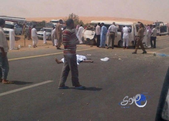 وفاة شخصين وإصابة 10 في حادث انقلاب “ميكروباص”