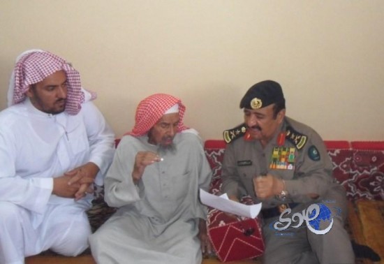 التويجري..ينقل تعازي وزير الداخلية لشهيد الواجب عبد الله السبيعي‎