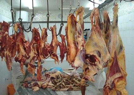 إتلاف 139 ذبيحة بمسالخ جدة و 8 مخالفات في سوق الأنعام