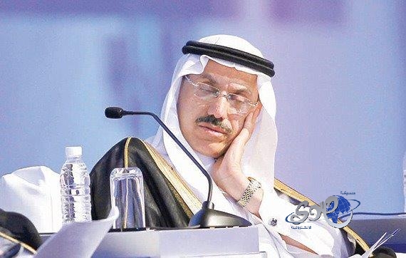 “غفوة وزير الاقتصاد” بين تندر المغردين وأعذار المؤيدين
