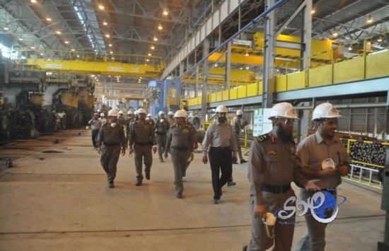 الدفاع المدني بجازان يتفقد مصنع حديد “صلب ستيل”