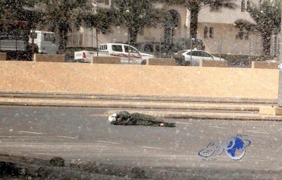 بالصور..وفاة رجل أمن سقط من طائرة في احتفالية الدفاع المدني بالرياض