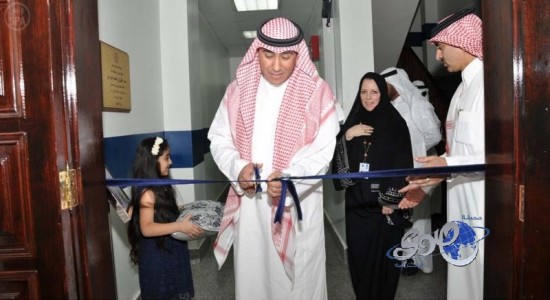أمين جدة يفتتح مقر القسم النسائي بزهرة الستين