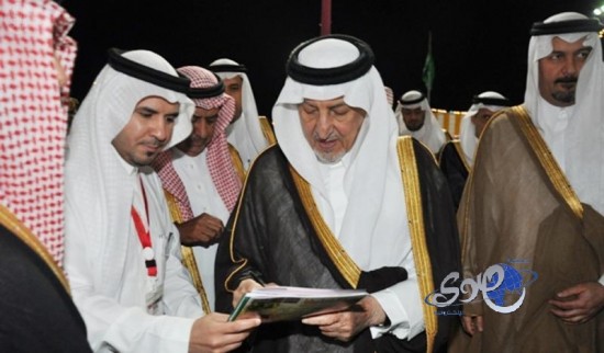الأمير خالد الفيصل يدشن مدونة ” ورد الطائف “