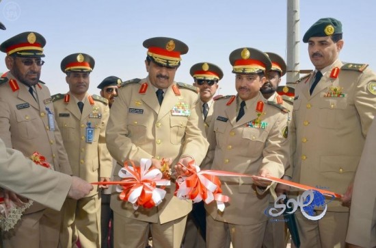 معهد طيران القوات البرية بالقصيم يخرج عدداً من الطيارين