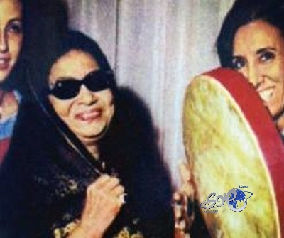 الكويت تهدي متحف أم كلثوم صورة نادرة لها