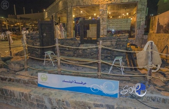 عرض حي لبناء منزل قديم بقرية الباحة بالجنادرية