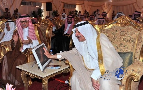 أمير منطقة تبوك يدشن مشاريع جديدة في ميناء ضباء بأكثر من 600 مليون ريال