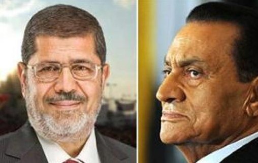 ويكيليكس: ماذا طلب مرسي من مبارك قبيل ثورة يناير؟