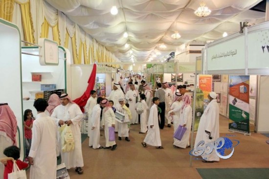 “كن داعياً” يحتضن 6208 زوار في يومه الثاني بعرعر