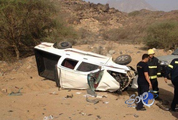 مصرع وإصابة أربعة أشخاص في حادث مروري بالمخواة