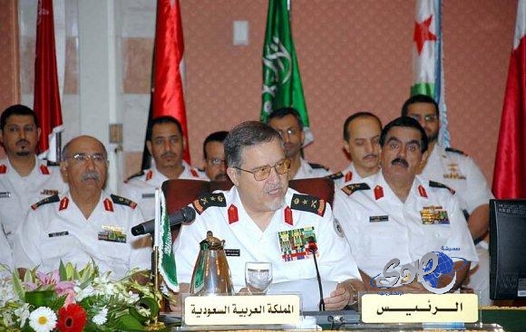 السيرة الذاتية لنائب وزير الدفاع