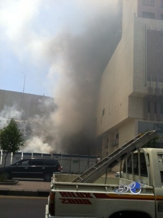 “الدفاع المدني” يخمد حريقا بالقرب من المسجد الحرام