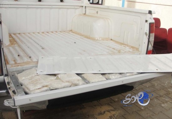 جمرك الحديثة يحبط تهريب 94 ألف حبة مخدرة