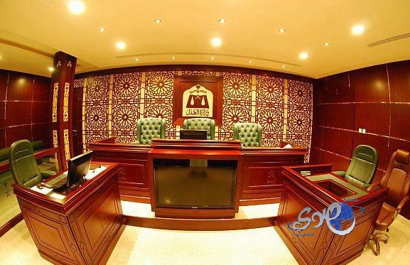 أحكام بالسجن والجلد بحق 27 متهماً بالإرهاب