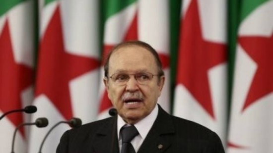 الرئيس الجزائري يزيح شقيقه من منصب مستشار بالرئاسة