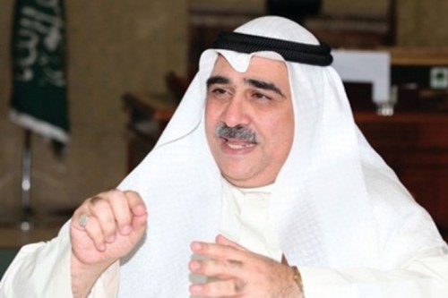 وزير العمل يصدر قراراً بتشكيل لجنة التوطين