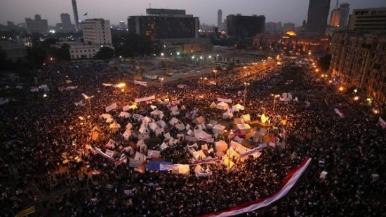 الكشف عن مكالمات سرية بين الإخوان وحماس خلال الثورة