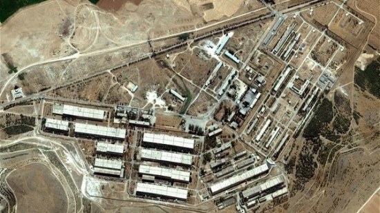 معارك طاحنة للسيطرة على مصنع كيماوي في سوريا