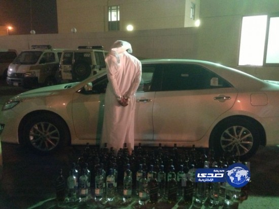 مروج الخمور المستوردة في قبضة دوريات أمن الرياض