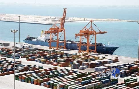 مدير ميناء جدة الإسلامي ينفي تكدس البضائع وتوقف استلامها