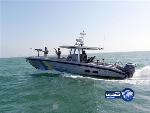 حرس الحدود ينقذ قارب صيد سعودي على متنه شخصين