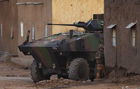 ليبيا ترفض اتهامات بإيواء وتدريب معارضين تشاديين