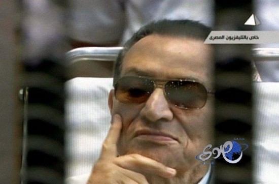 قاضي محكمة مبارك يتنحى “لاستشعاره الحرج”