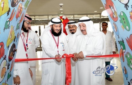 مدير جامعة الدمام يفتتح معرض ” أطفال أصحاء مستقبل مشرق ” بالمستشفى الجامعي