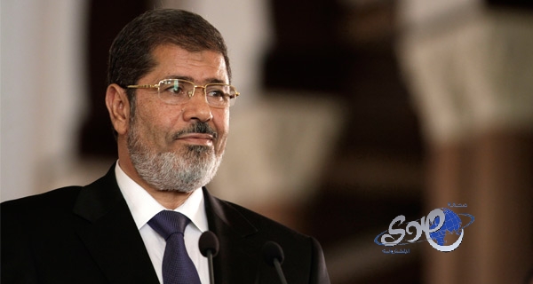 &#8220;مرسي&#8221; لـ&#8221;نشطاء تويتر&#8221;: تركة الفساد ثقيلة وسنواجهها بالقانون